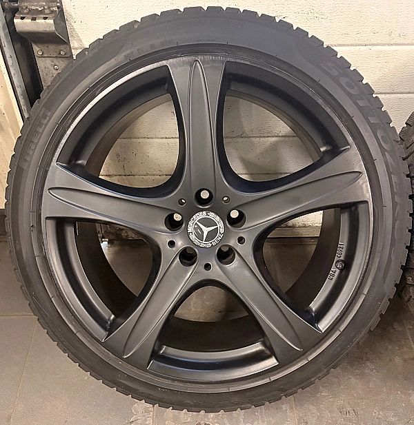 Koła 20" Mercedses 9,5x20" Opony Pirell ZIMOWEi