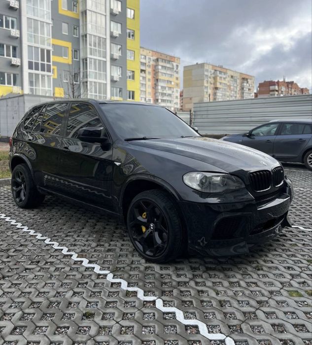 BMW X5 E70 4.8i