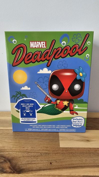 Funk Pop #321 - Pop! and Tee - Deadpool (Tamanho M)