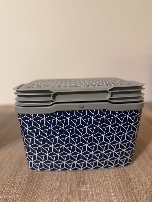 Mała lodówka turystyczna