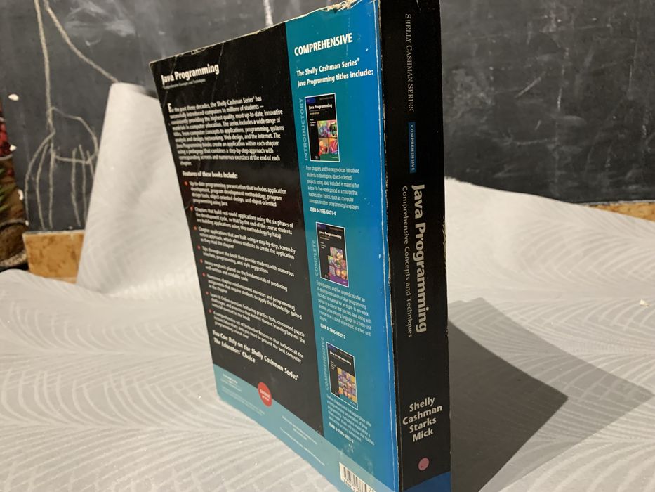 Livro Java Programming: Complete Concepts and Techniques,