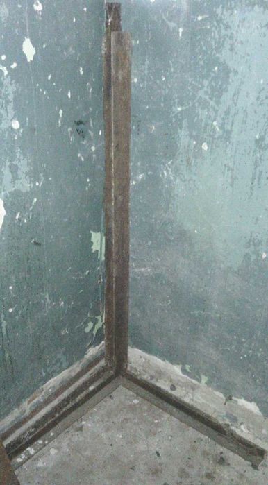 2шт. Уголок металлический тринога тренога