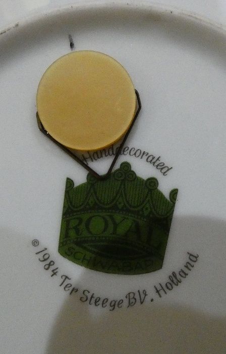 Pratos pintados à mão