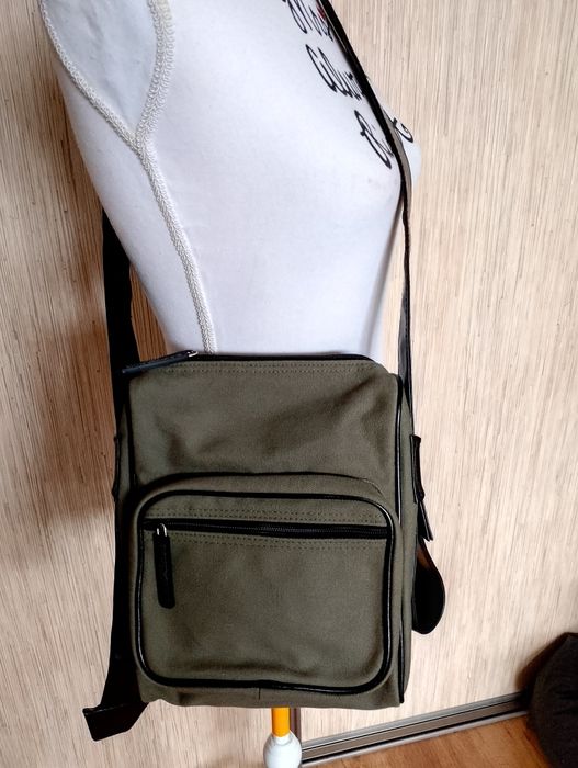 Stylowa męska saszetka/listonoszka  EMPORIO ARM