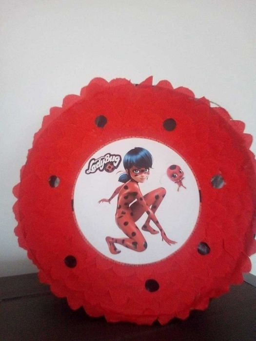 Pinhatas personalizadas