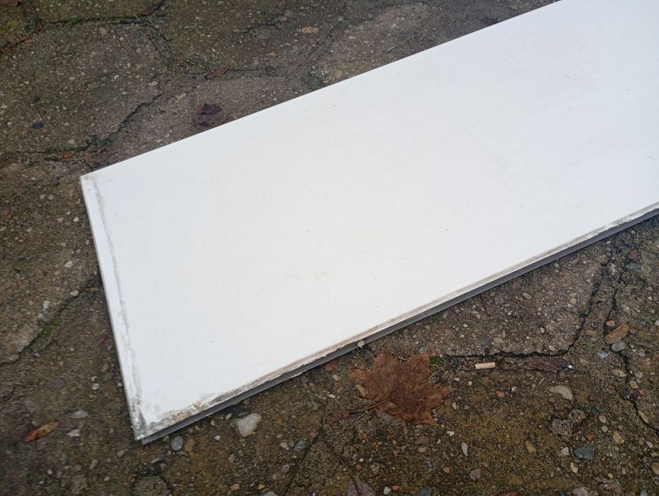 Parapety plastikowy