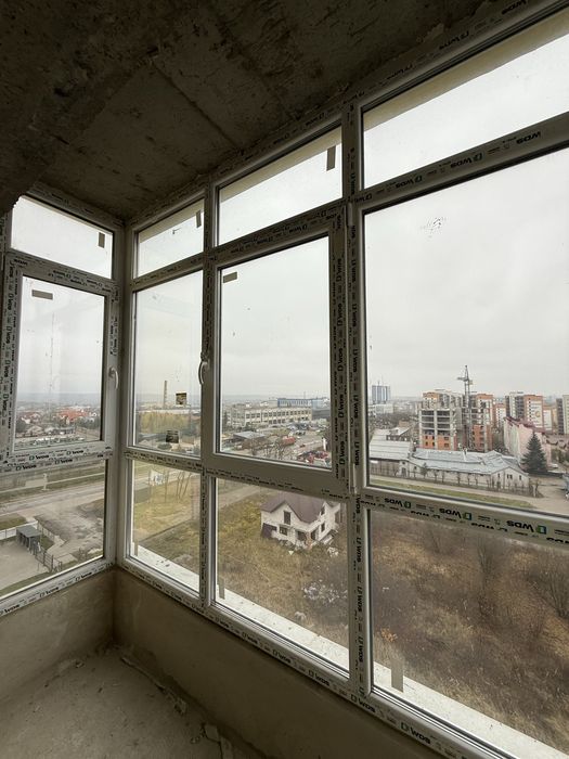 Видова двокімнатна квартира в м-н Пасічна