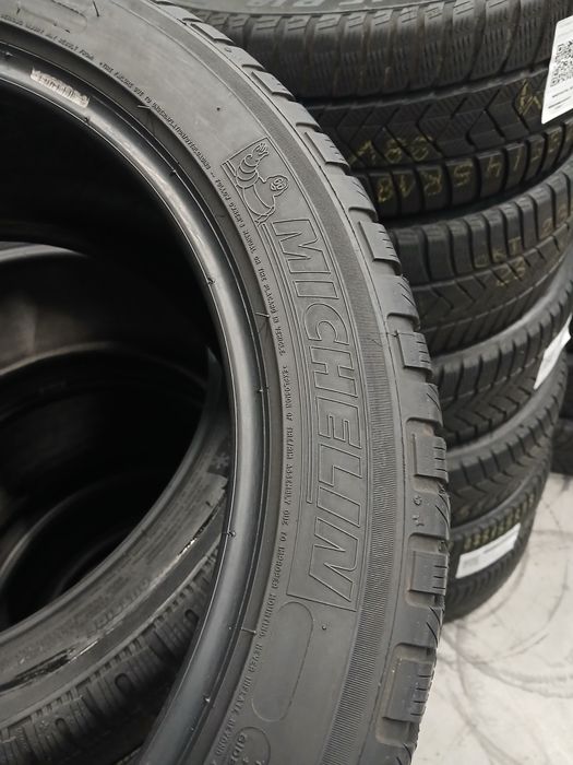 Зимові Шини БВ  245/45 R18  MICHELIN  Pilot Alpin PA4  Склад