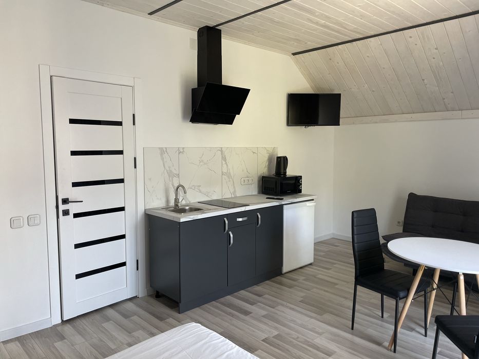 Кімнати - студії в Східниці