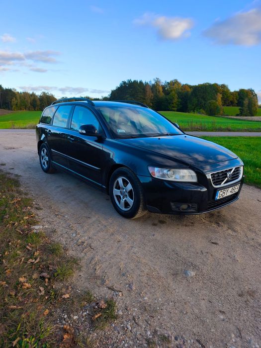 Volvo V50