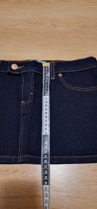 Jeansowa krotka spódniczka