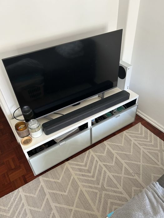 Recheio de casa em excelente estado