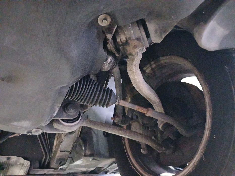 Braço de suspensão frente esquerdo MERCEDES-BENZ Classe C (W203)