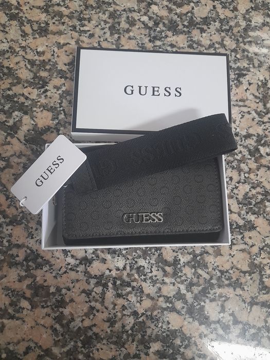 Carteira feminina Guess