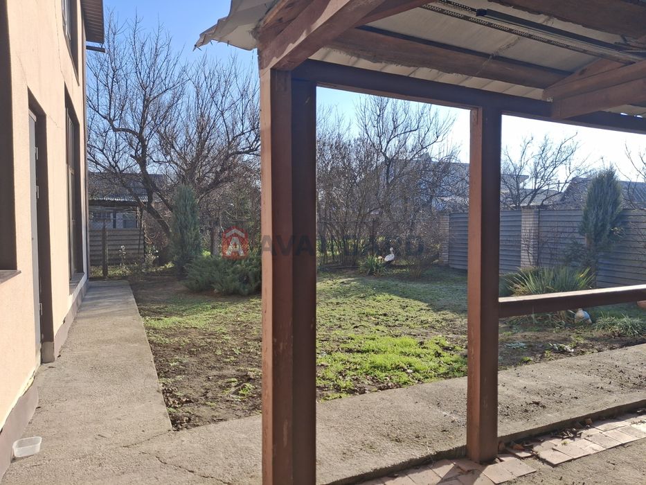 Продам будинок. Панаса Саксаганського. Зупинка Южний ринок.