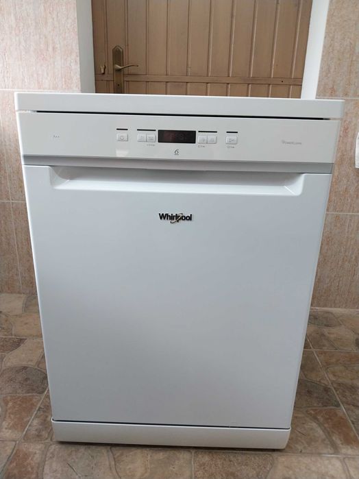 Maquina de Lavar Loiça Whirlpool WFC 3C22P