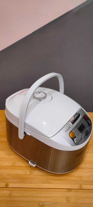 Multicooker Philips HD3037, 5w1 do gotowania, pieczenia, jak nowy