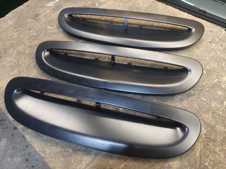 51137328312 забірник капота .забірник повітря Mini f54. f56.