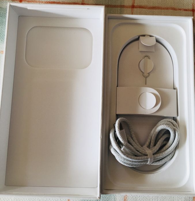 Caixa Completa Iphone 17 Pro 512 GB