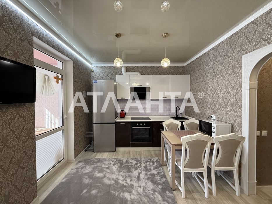 Однокомнатная квартира с ремонтом ЖК Розенталь