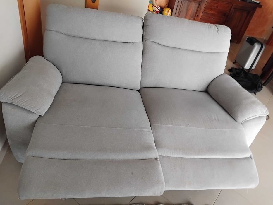Sofá elétrico semi novo