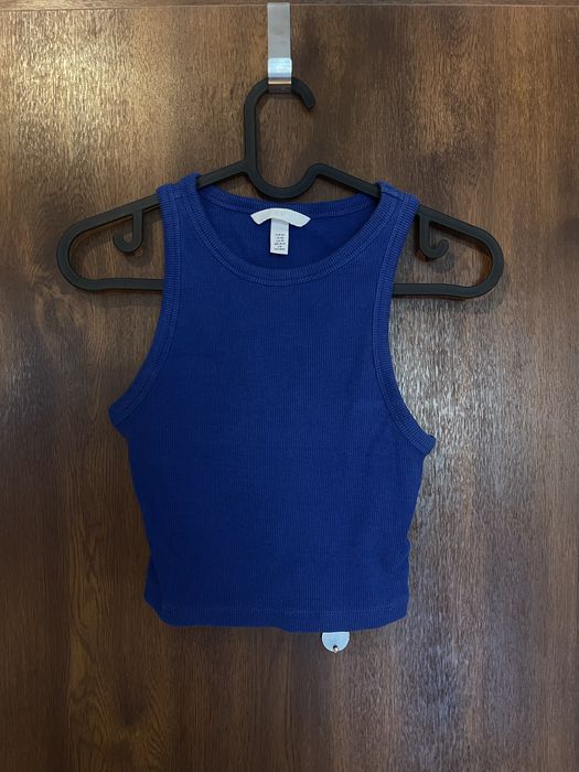 Krotki niebieski top