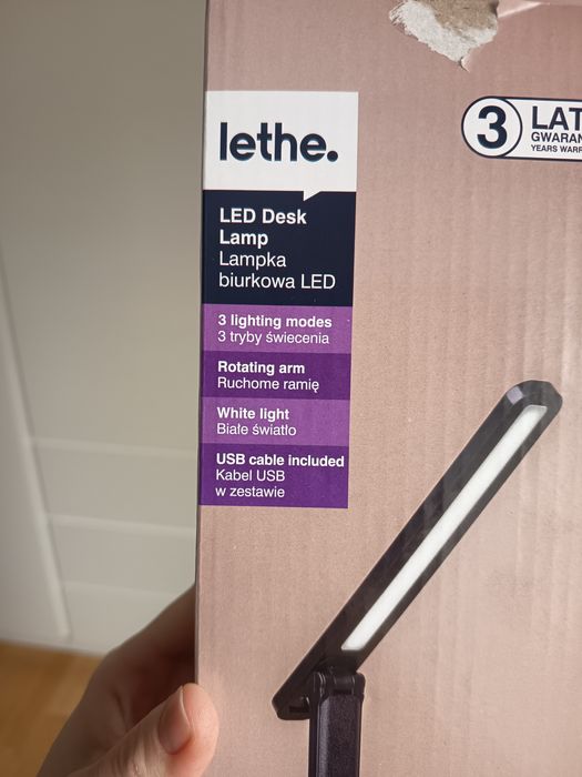 Lampka biurkowa LED nowa