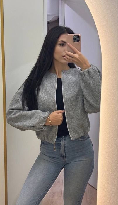 Кашеміровий бомбер на підкладці