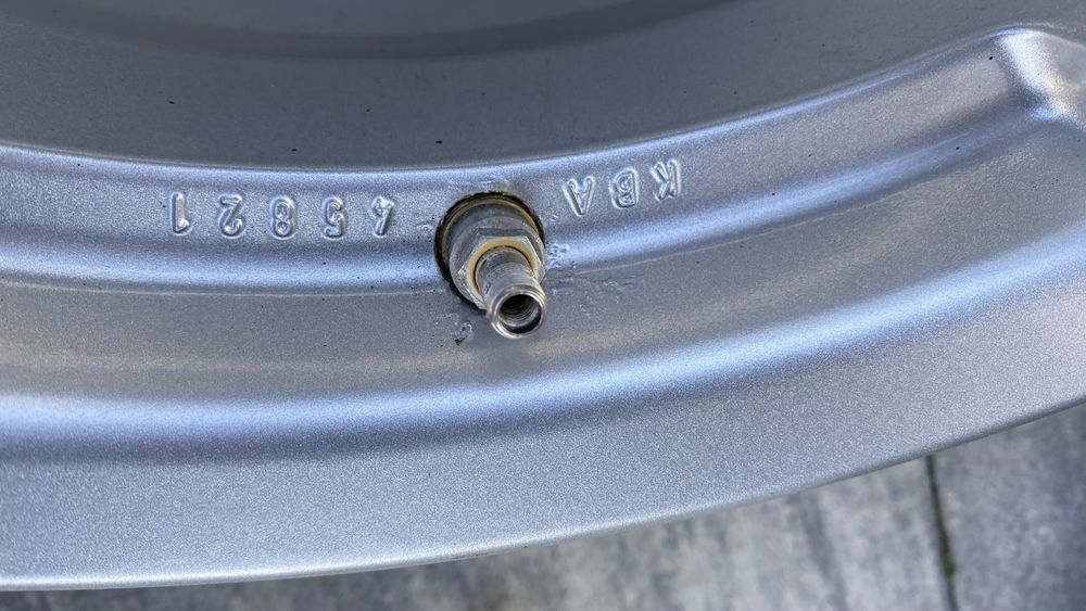 Felgi aluminiowe Ronal do Ford Mondeo Kuga 5x108 17 cali Focus Volvo