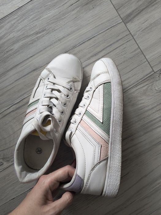 Sneakersy białe 38