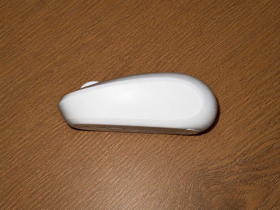 Microsoft Bluetooth Desktop - Conjunto de Teclado e Rato Sem Fios