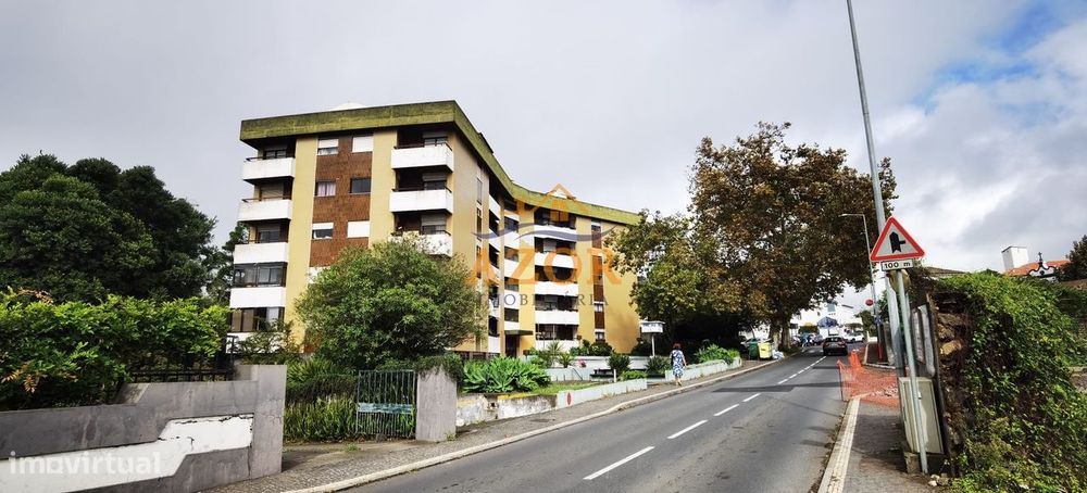 Apartamento T3 na Fajã de Baixo, em Ponta Delgada