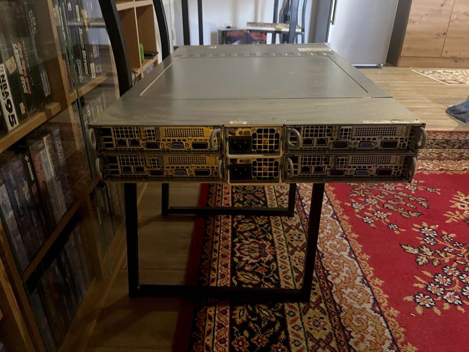Supermicro CSE 827-14 8x Xeon X5675 3,46 CPU 240GB RAM 2x 1400W