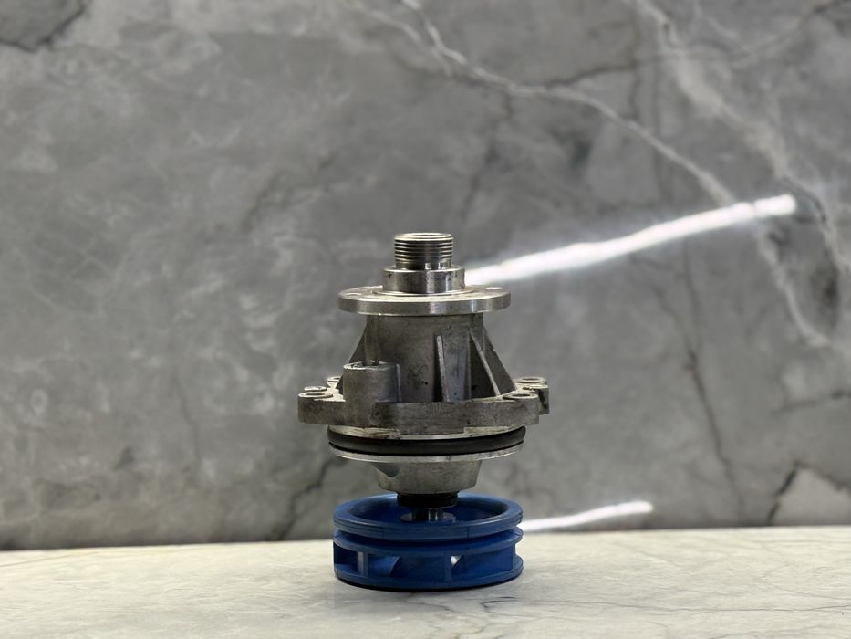 BMW E39 M52 ТУ М54 Водяна помпа е39 2.0 2.2 2.5 2.8 3.0і водяна Помпа