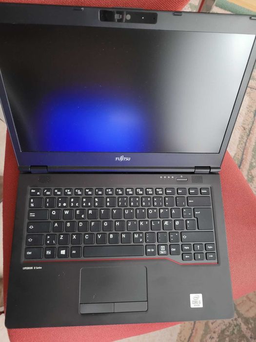 Laptop Fujitsu LifeBook U7410 14" Intel Core i5
