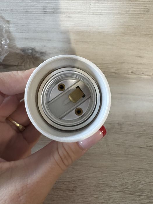 Oprawki żarówki z czujnikiem zmierzchu 4szt