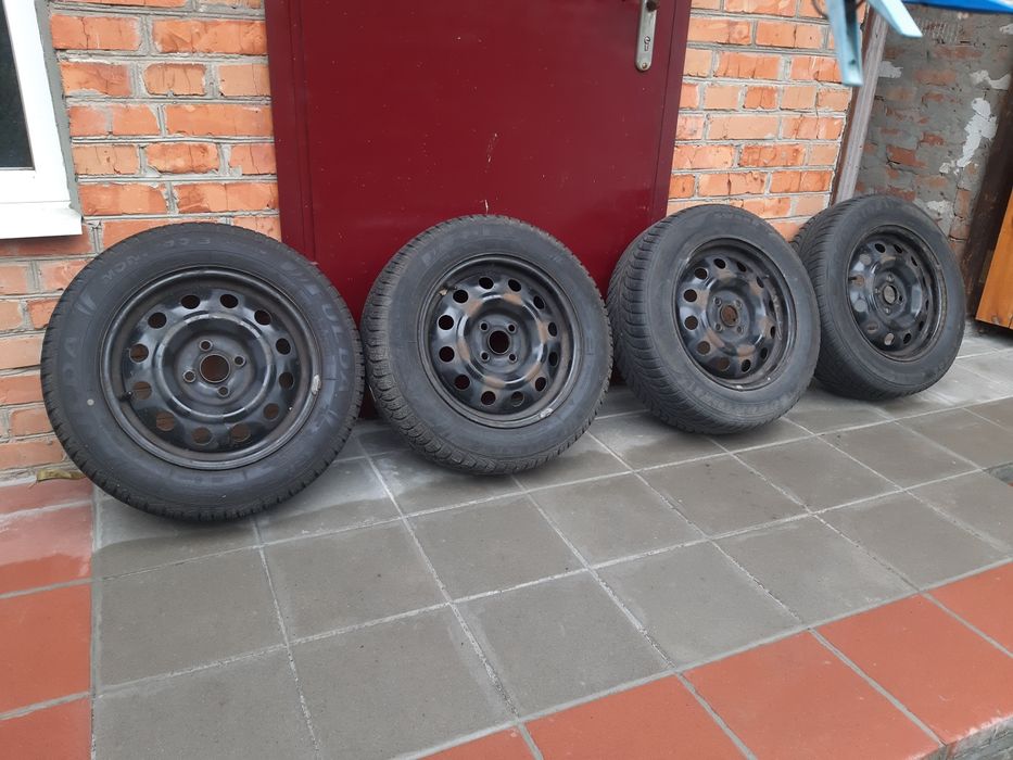 Колеса R15 Kia Rio 4x100 (диски, шины) зима 185 65 r15