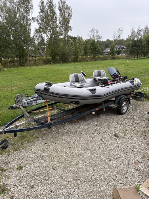 Ponton motorowy zodiac, yamaha 20, przyczepa suski