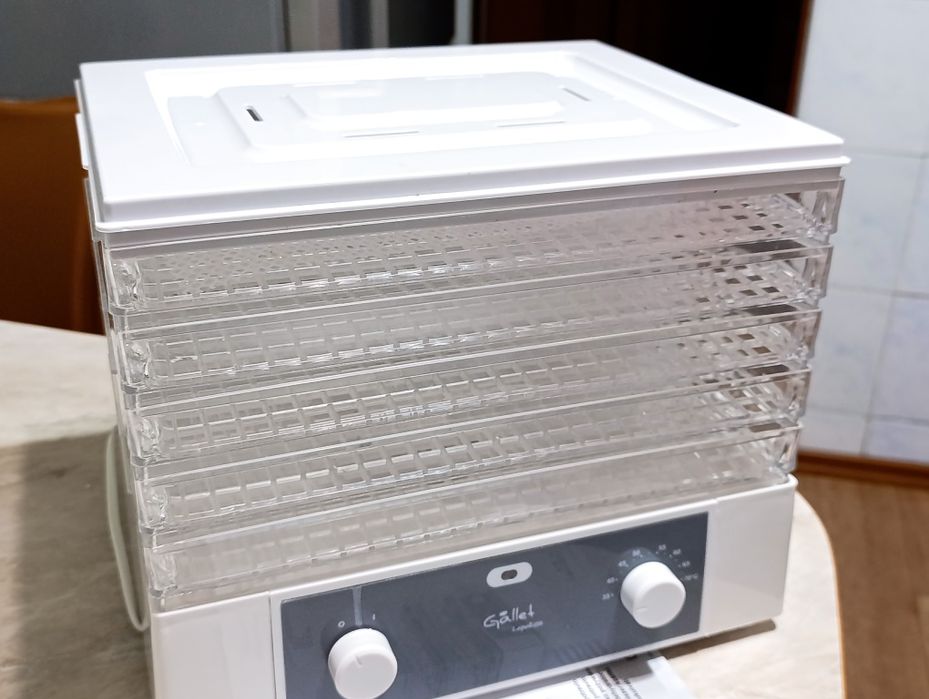 Дегидратор , сушка для фруктов трав овощей