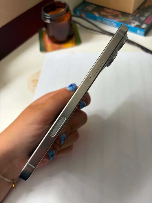 biały iphone 16 pro max 256 gb