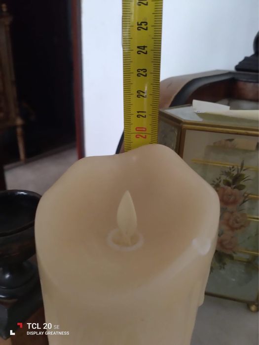 Duas velas decorativas