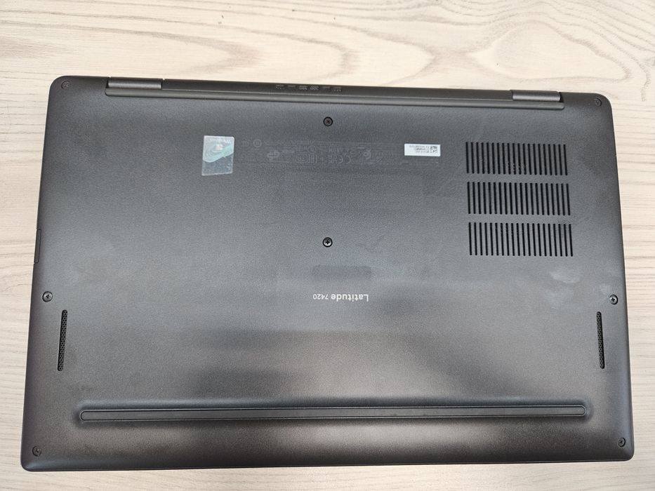 Ультрабук Dell Latitude 7420 i5-1145G7/16Gb DDR4/256Gb m.2 nvme/14" IPS