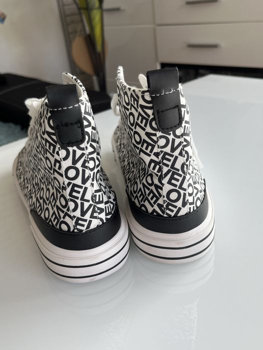 Wyższe tramki roz 39 nowe deichmann