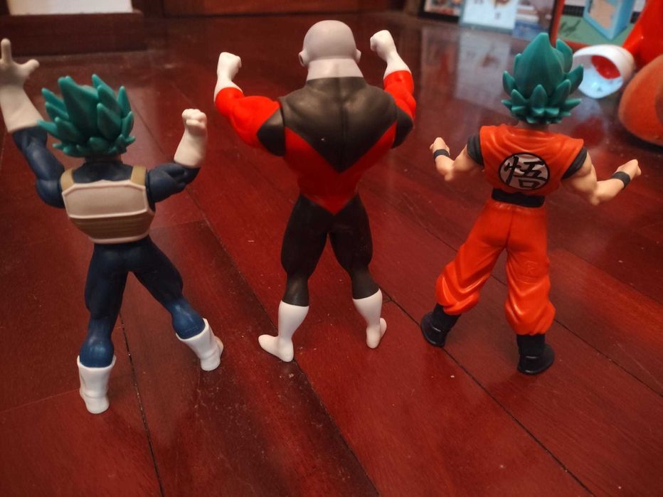 Figuras Dragon Ball Super - Jiren, Goku e Vegeta Blue