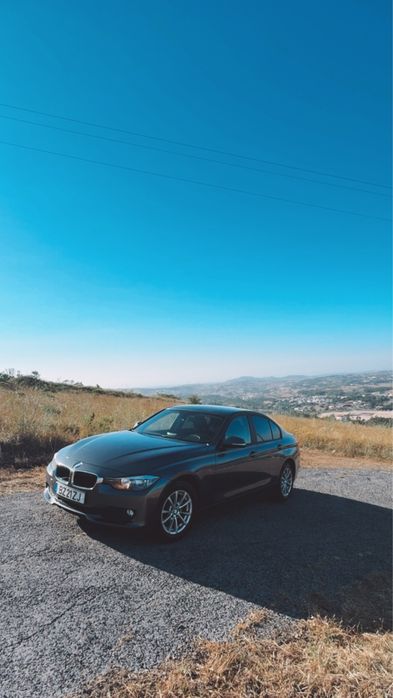 Bmw 316 Lounge , Elegância, Desempenho e Economia