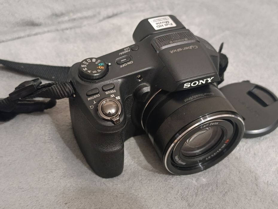 Фотоапарат Sony Cyber-Shot DSC-HX200V