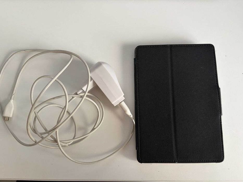 Kindle D01100 Sprawny