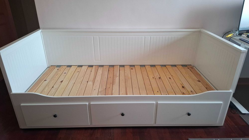 Cama Hemnes Ikea