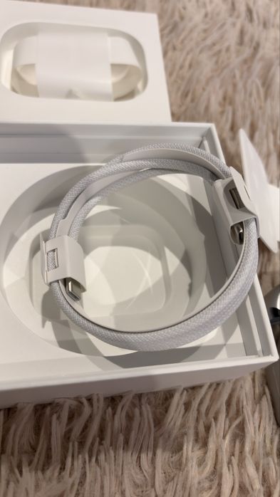 Apple Airpods pro 2 USB-C оригінал на гарантії б/у
