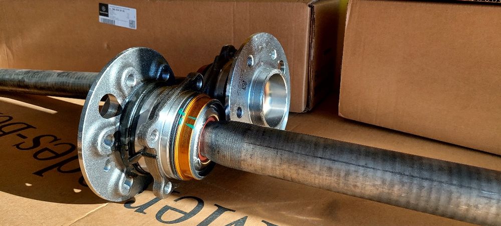 полуось спрінтер піввісь sprinter w906-907 crafter 26-30 ліва права